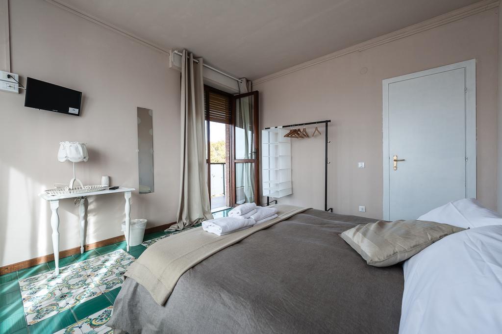 Duomo House Hotel Pisa Room photo